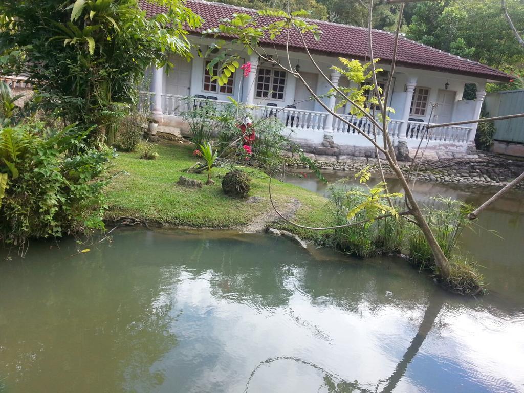 Seri Pengantin Resort Kampung Janda Baik Zewnętrze zdjęcie